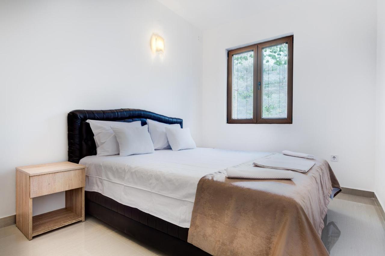 Stars Residence Petrovac ภายนอก รูปภาพ