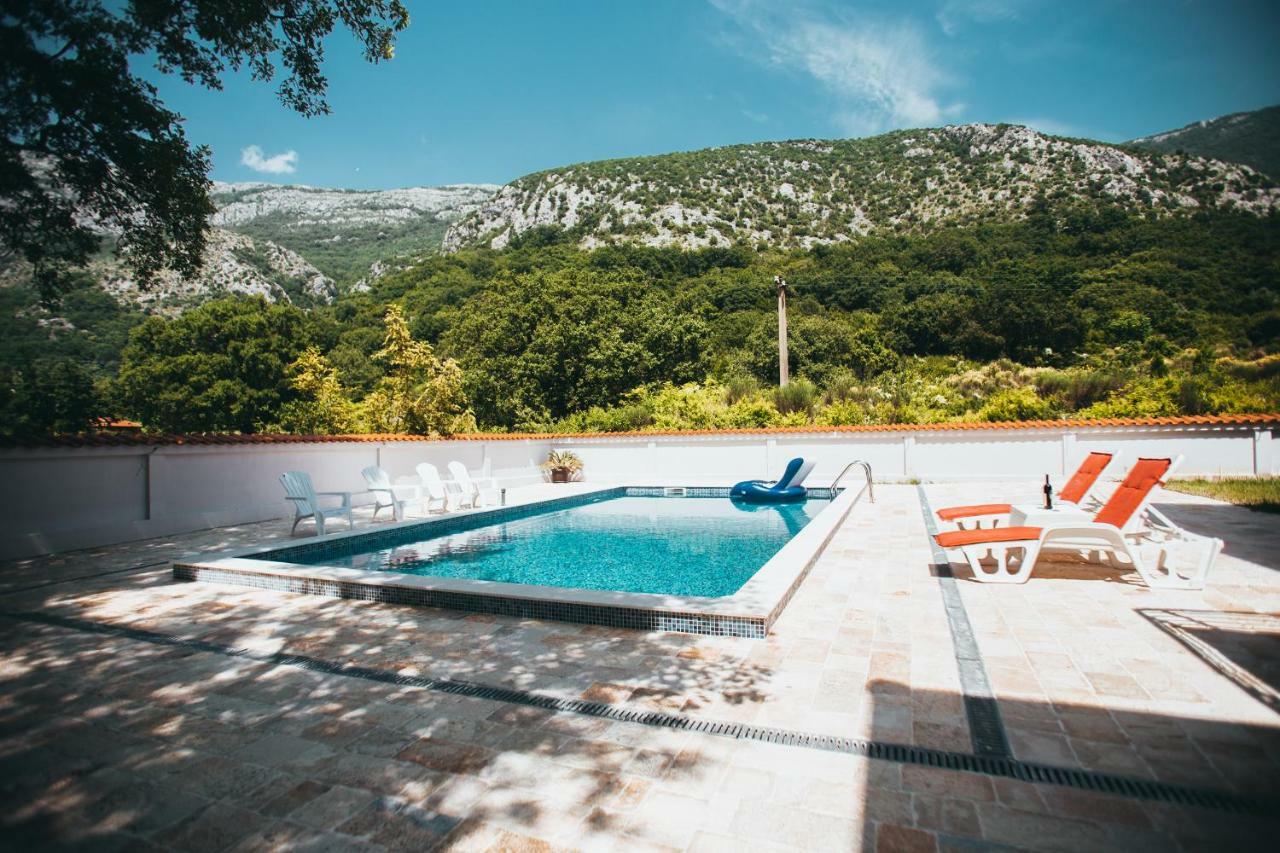 Stars Residence Petrovac ภายนอก รูปภาพ