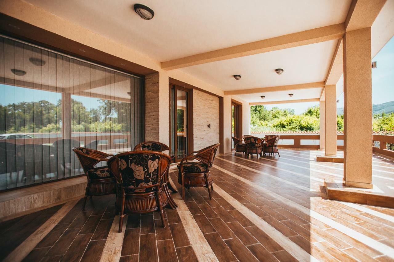 Stars Residence Petrovac ภายนอก รูปภาพ